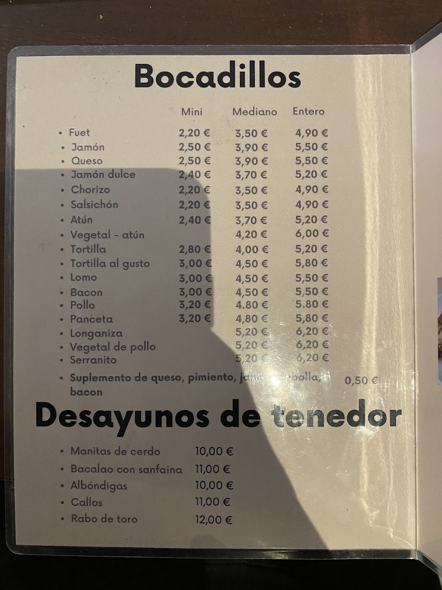 Bar Restaurant La Tartana Photo Menu 2