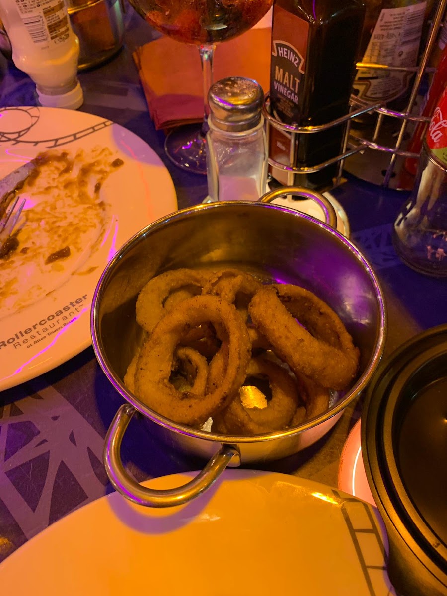 Rollercoaster Restaurant Photo 6