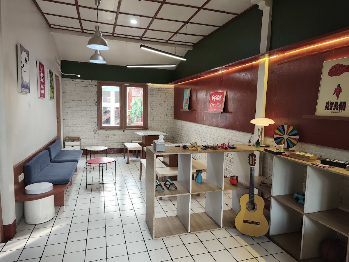 Jatinangor House - Manggarai Selatan