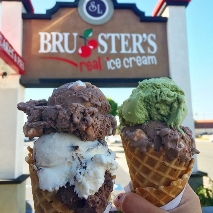 Bruster's Real Ice Cream Photo 3