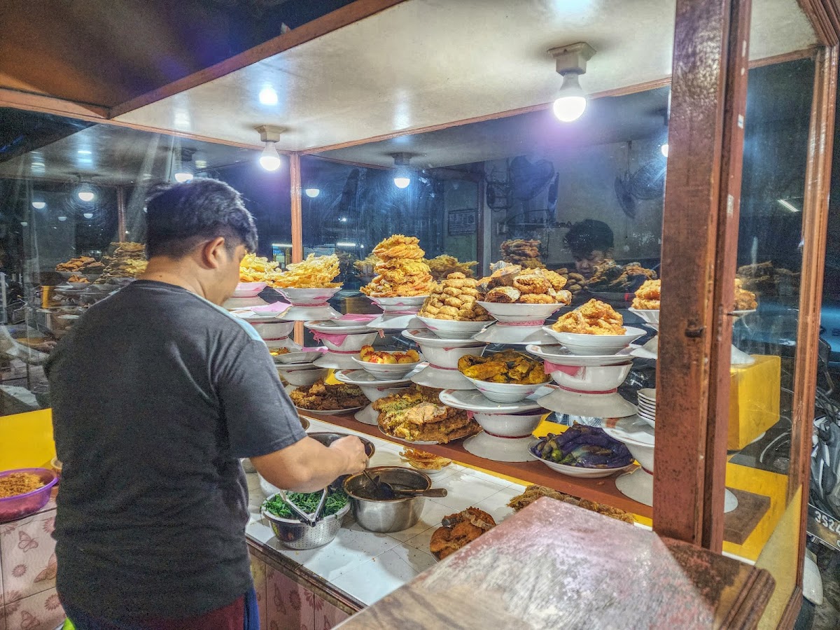 Rumah Makan Padang Sakato Photo 4