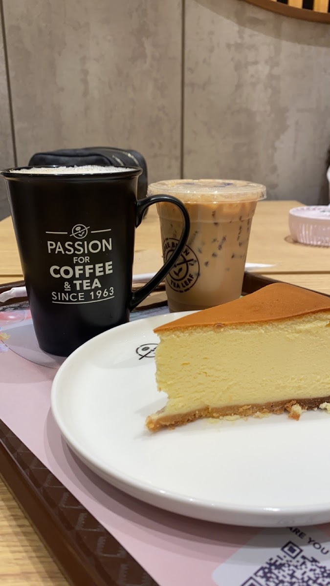The Coffee Bean & Tea Leaf Photo 4