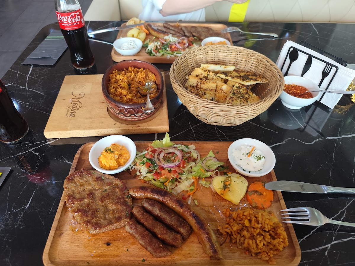Grill house Berisha Photo 4