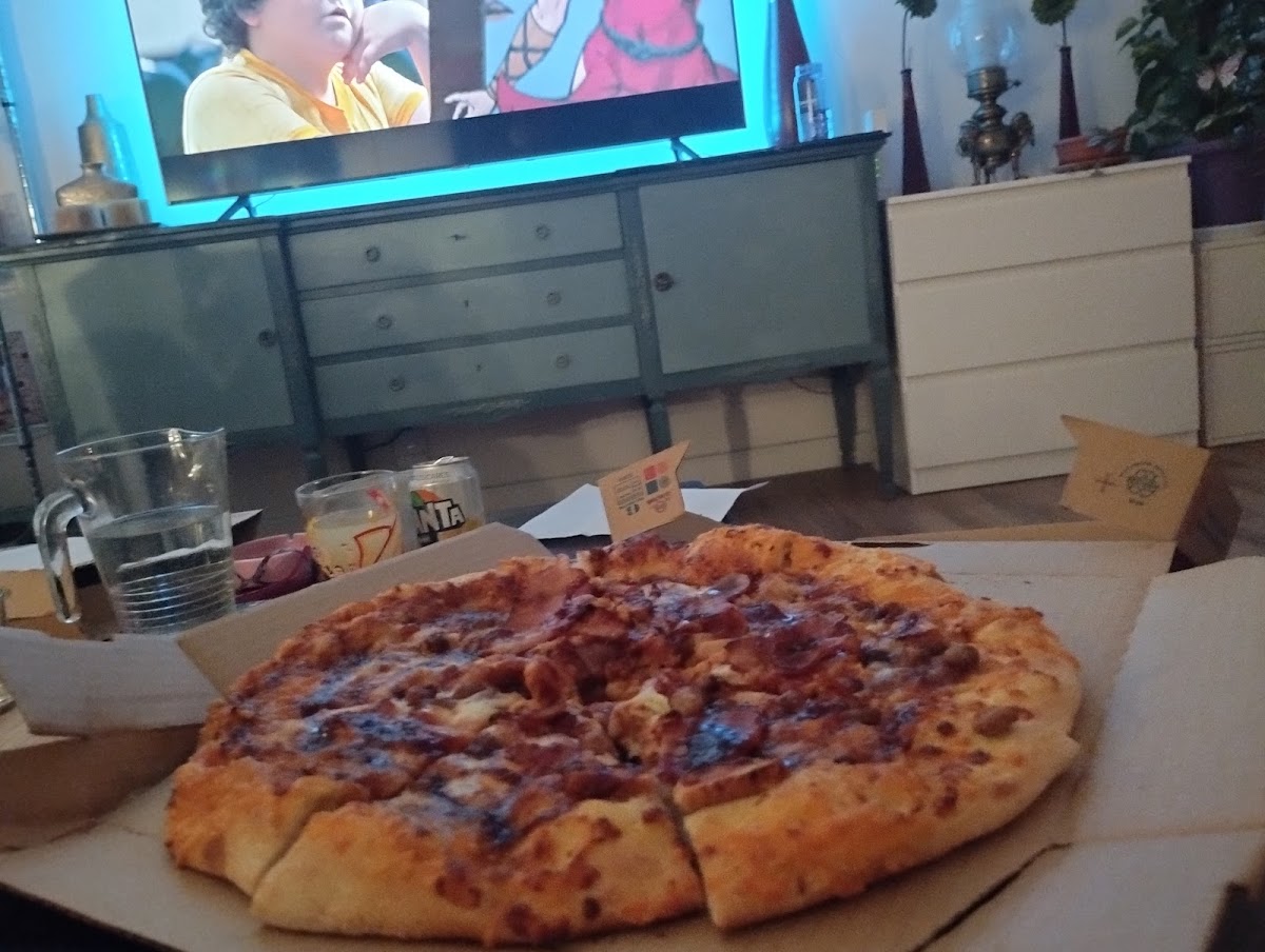 Domino's Pizza Photo 6
