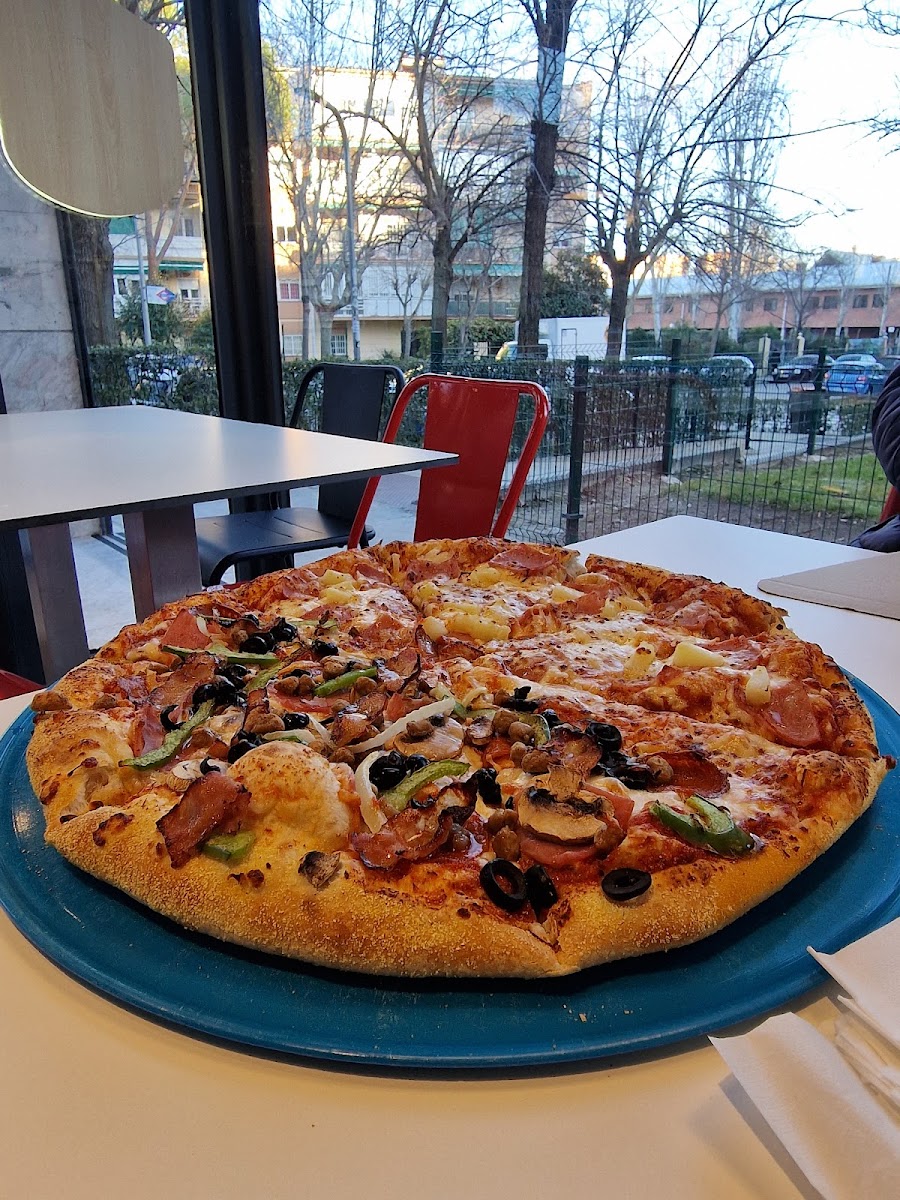 Domino's Pizza Photo 9