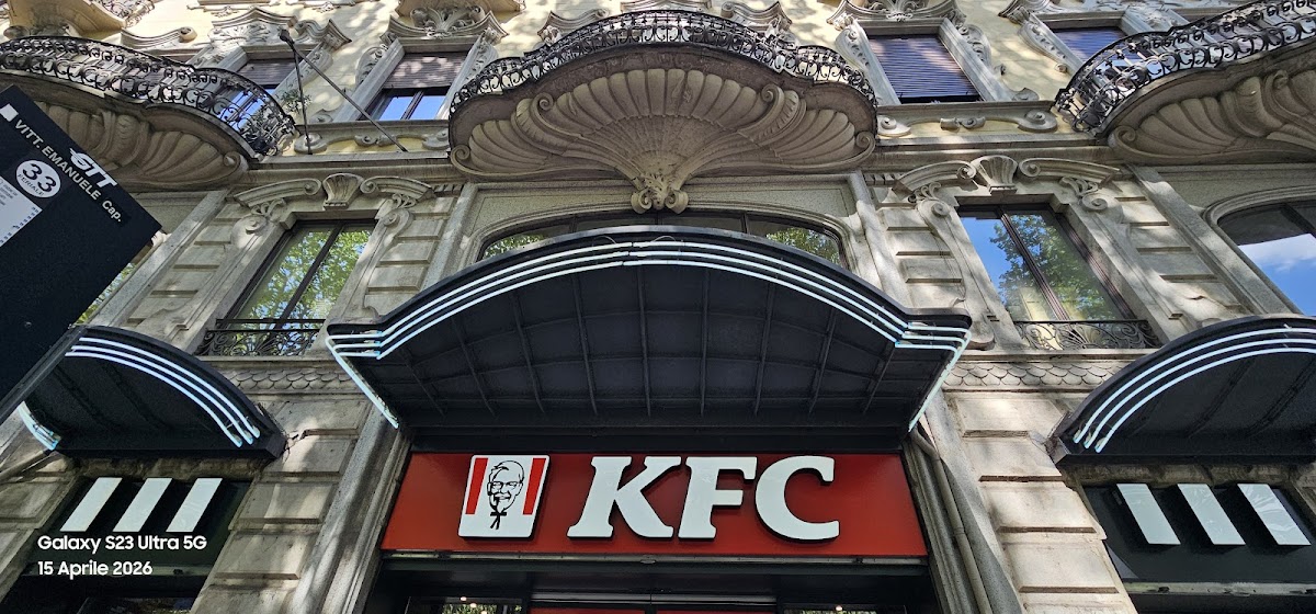 KFC Photo 5
