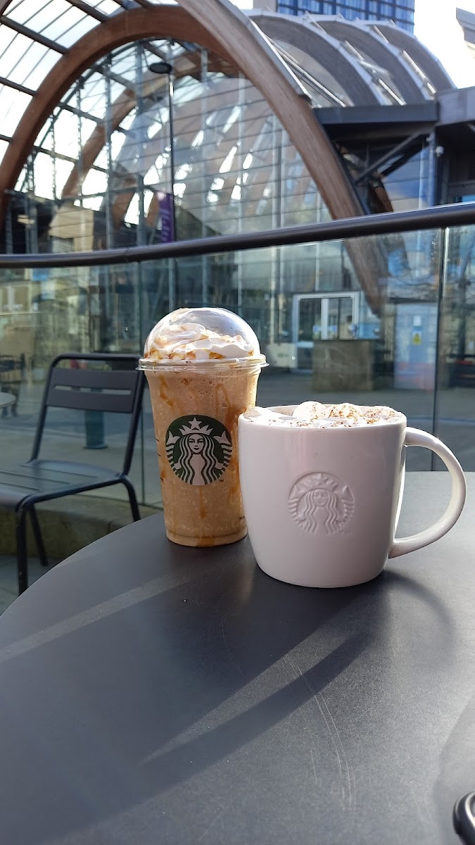Starbucks Coffee Photo 9
