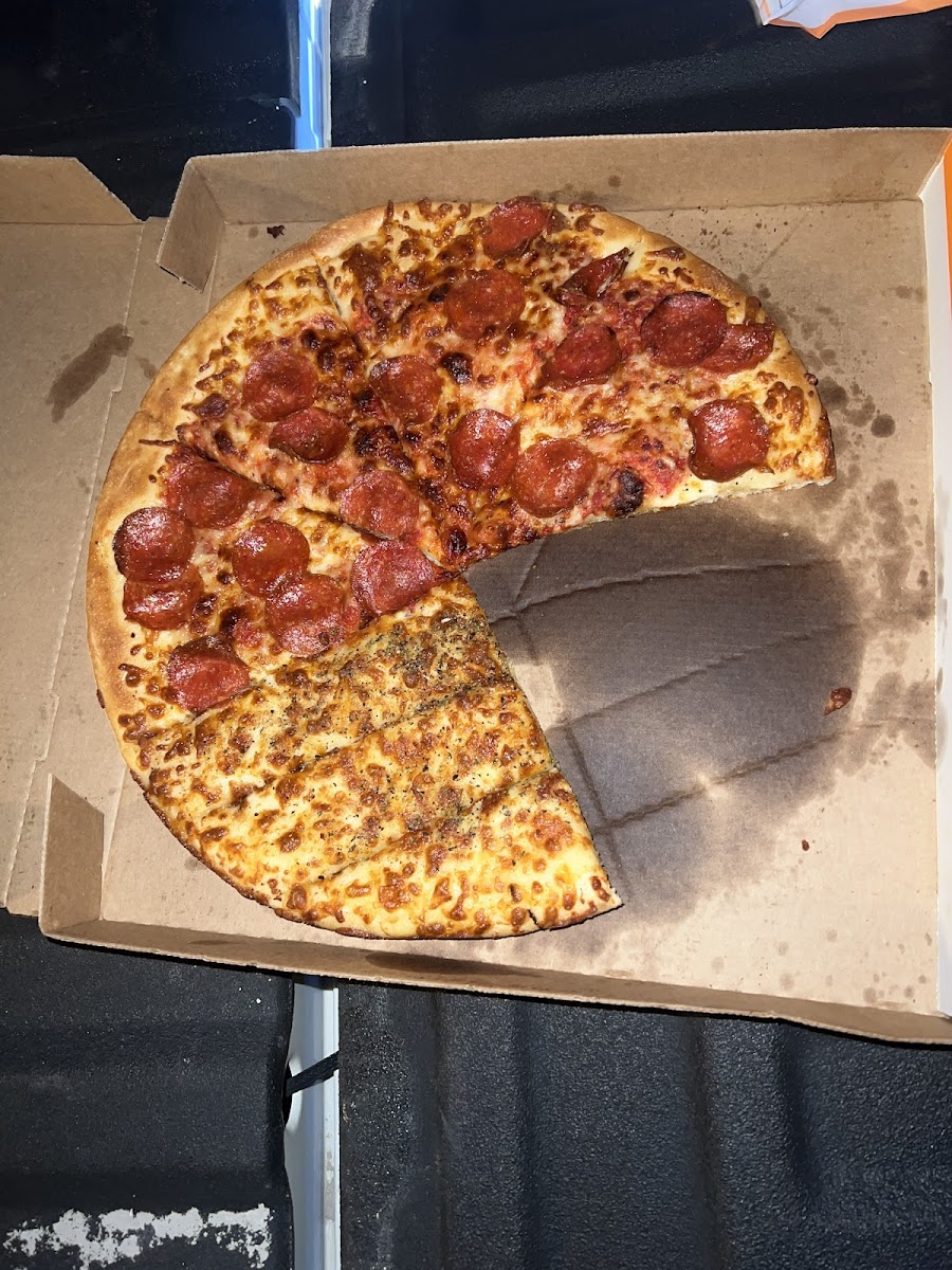 Little Caesars Pizza Photo 4