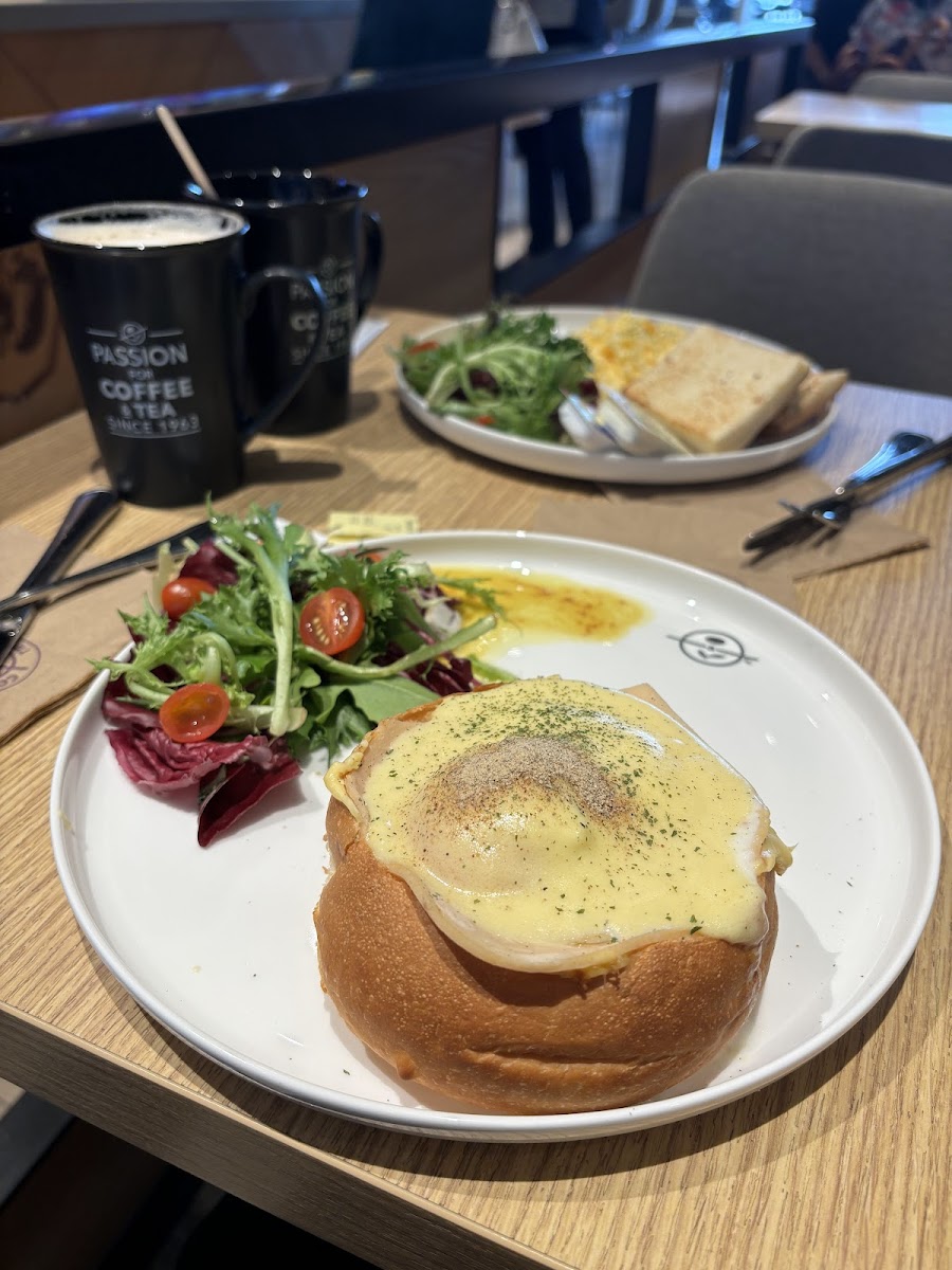 The Coffee Bean & Tea Leaf Photo 7