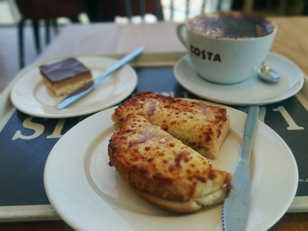 Costa Coffee Photo 10