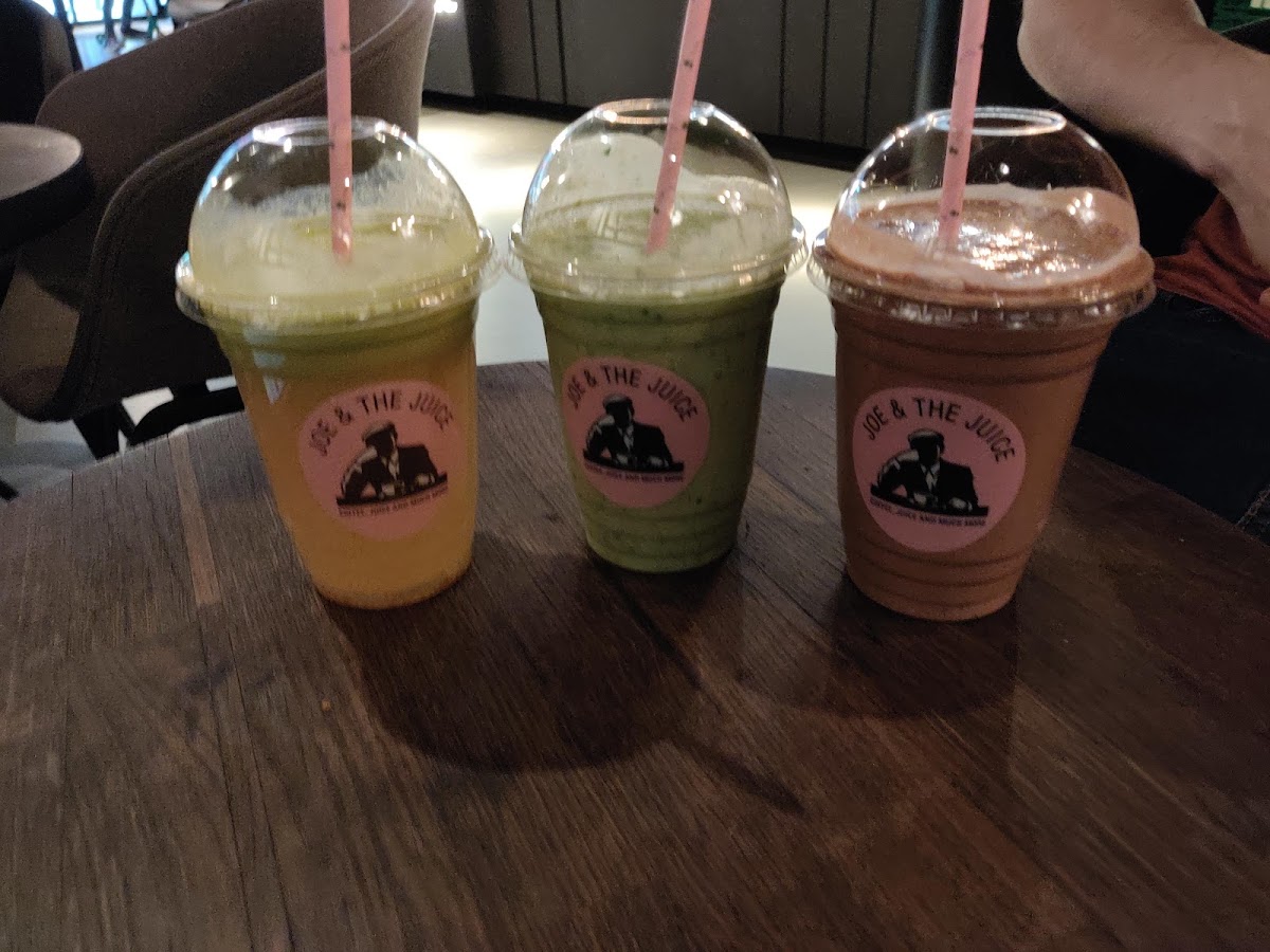 JOE & THE JUICE Photo 7