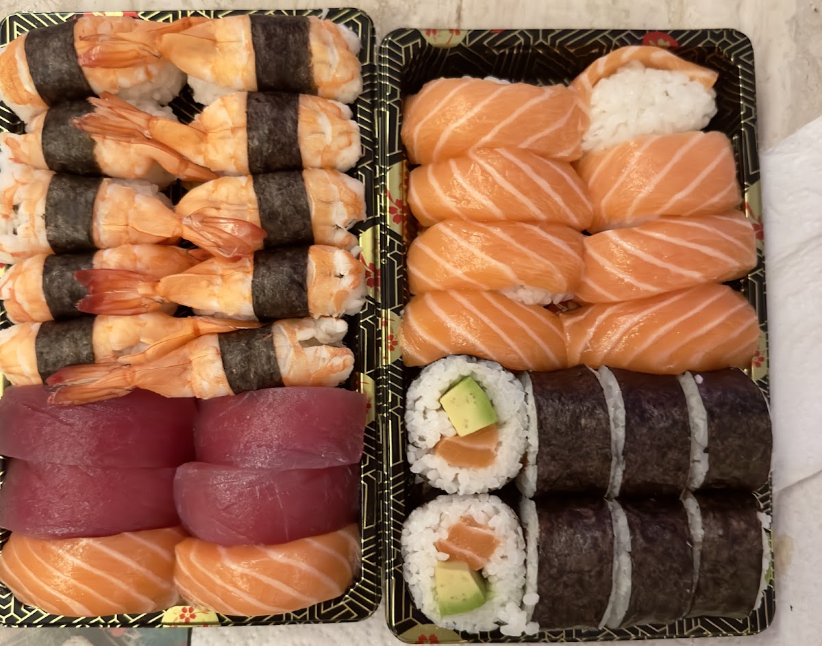 Sushi One Photo 4