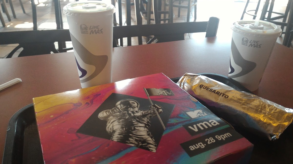 Taco Bell Photo 5