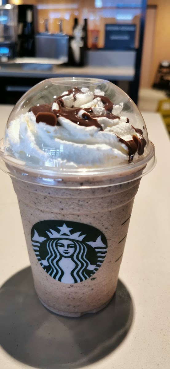 Starbucks Photo 4