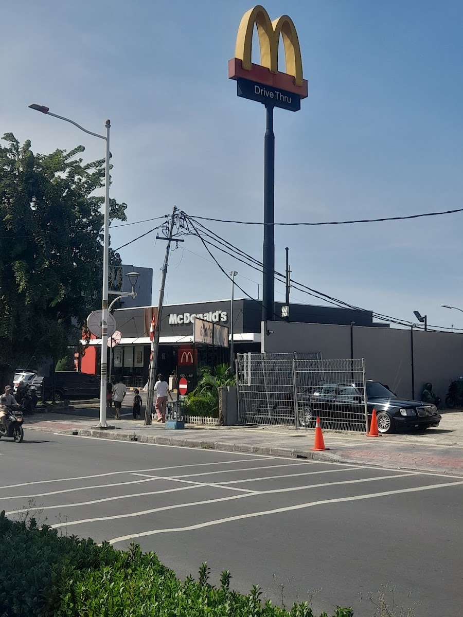McDonald's Photo 4