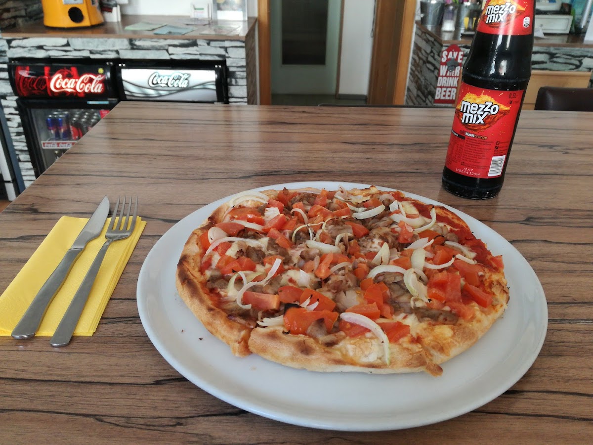 Pizza-Presto Photo 10