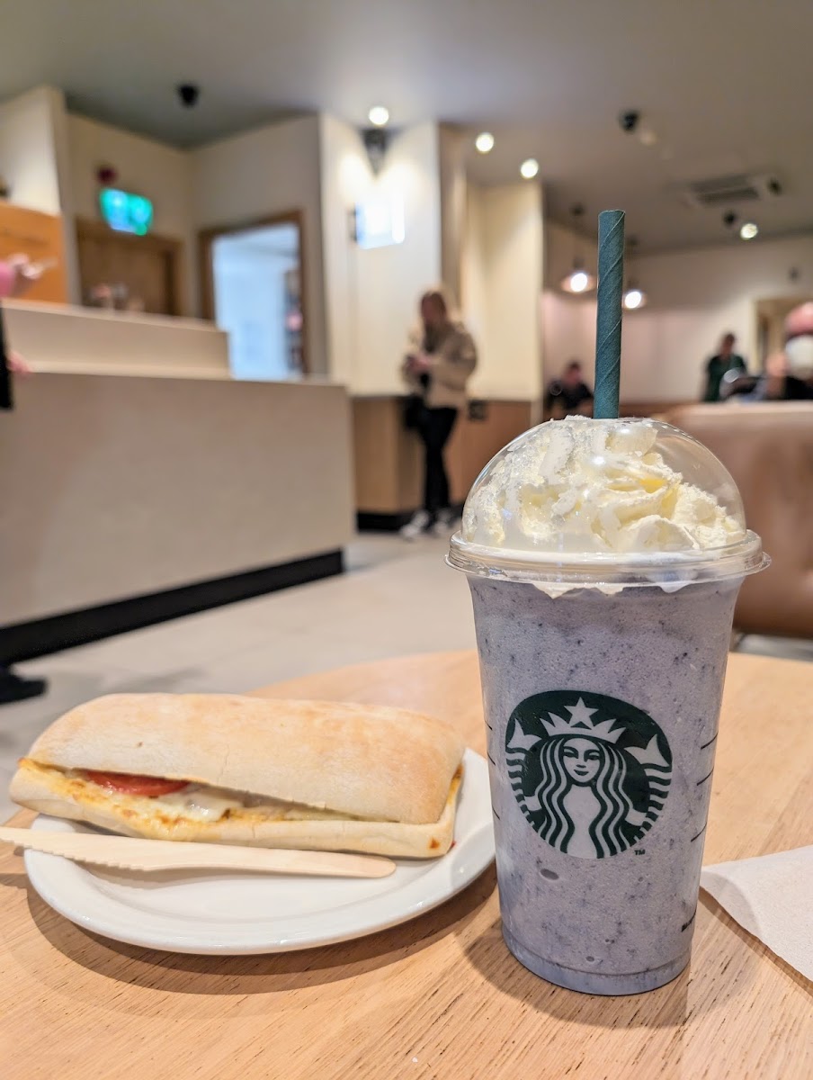 Starbucks Coffee Photo 10
