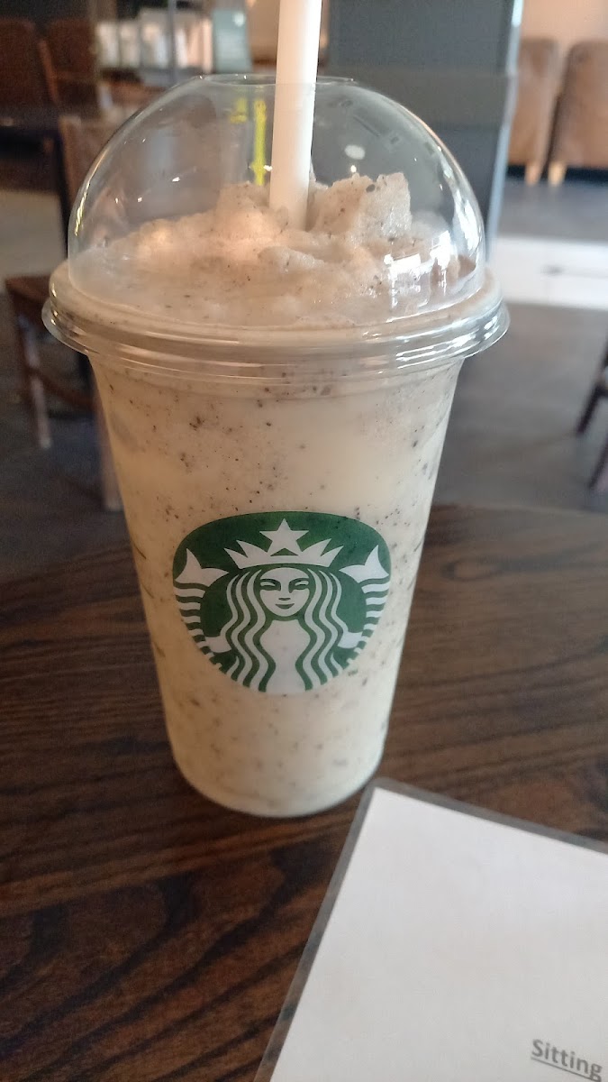 Starbucks Coffee Photo 9