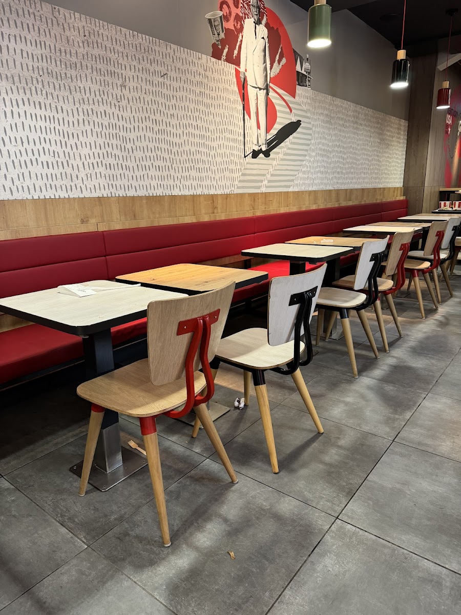 Kentucky Fried Chicken Photo 3
