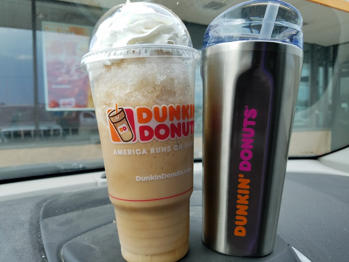 Dunkin' Photo 9