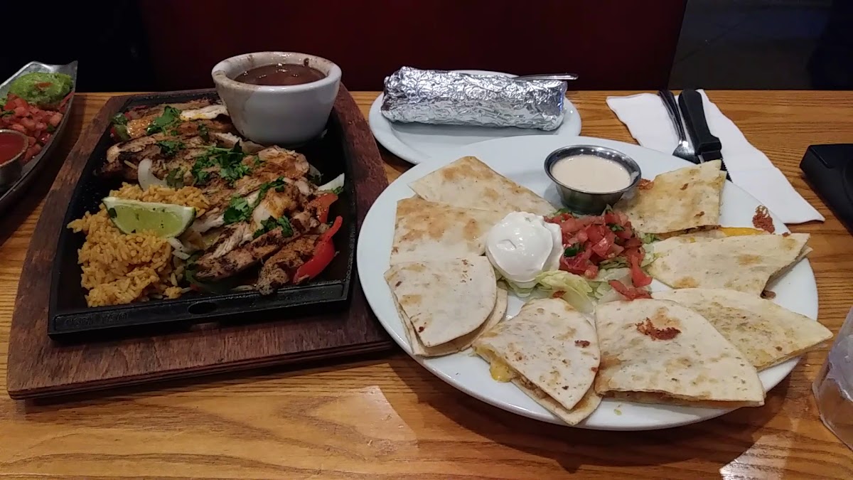 Chili's Grill & Bar Photo 2