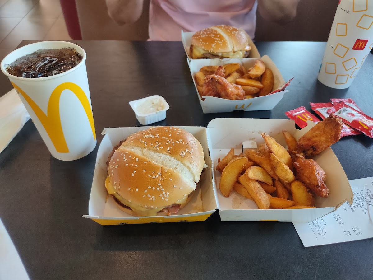 McDonald's Photo 8