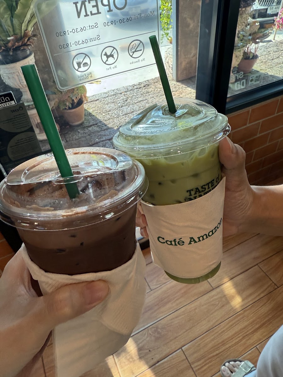 Café Amazon Photo 3