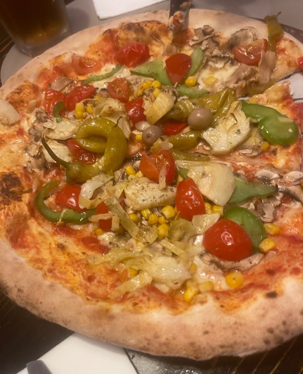 Restaurant Pizzeria Dhillon Photo 4