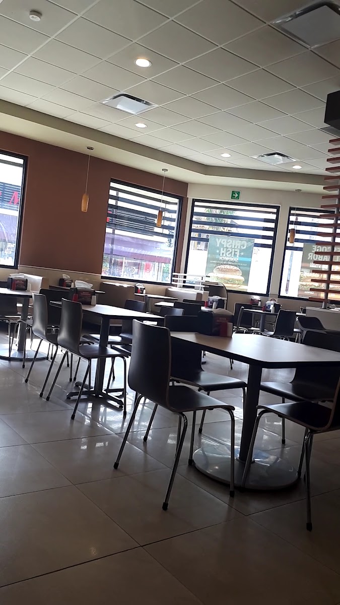 Carl's Jr Photo 2