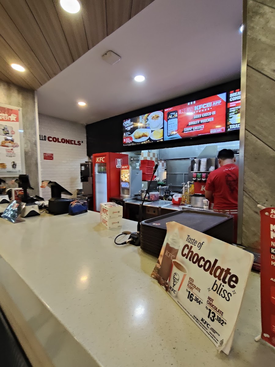 KFC Photo 4