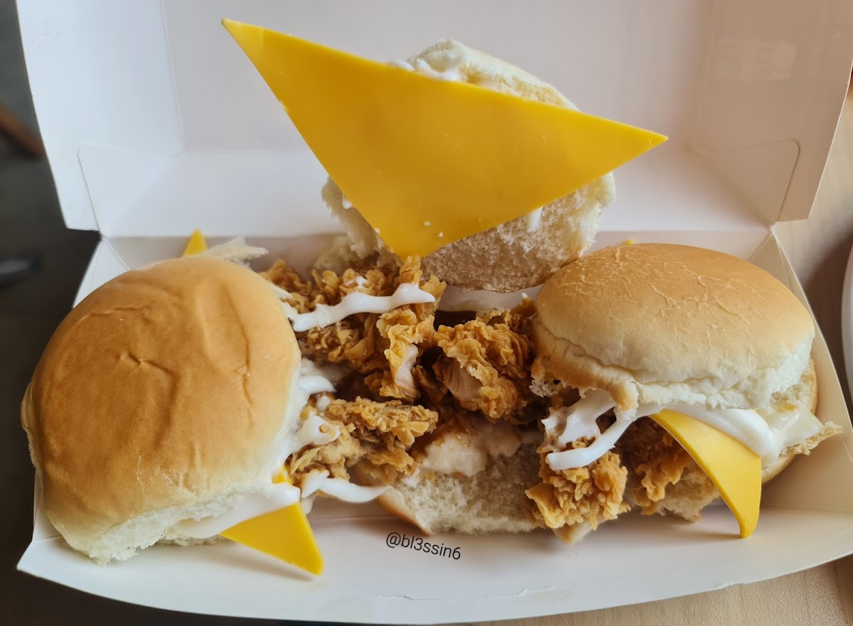 KFC Photo 7