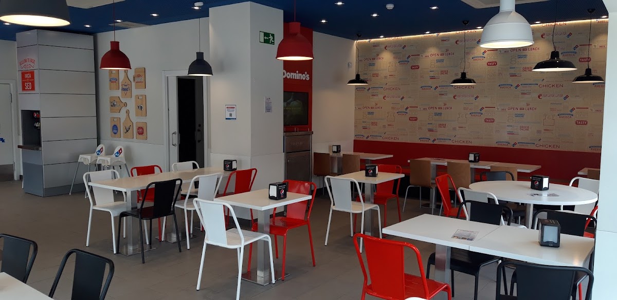 Domino's Pizza Photo 6