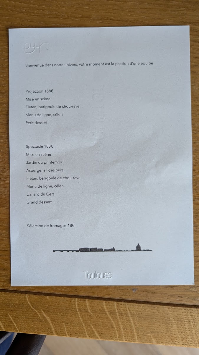 Py-r Photo Menu 2