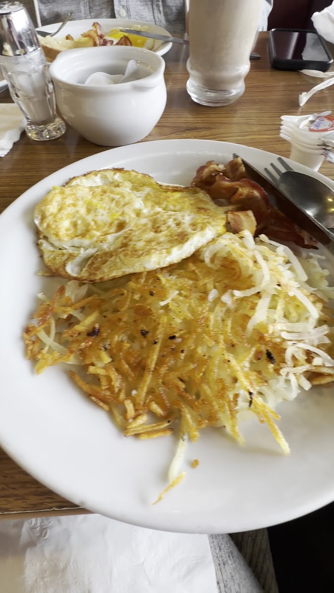 Denny's Photo 2