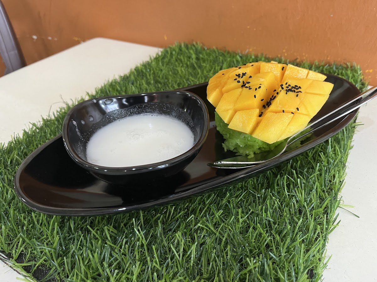 Anan Thai Seafood Photo 3