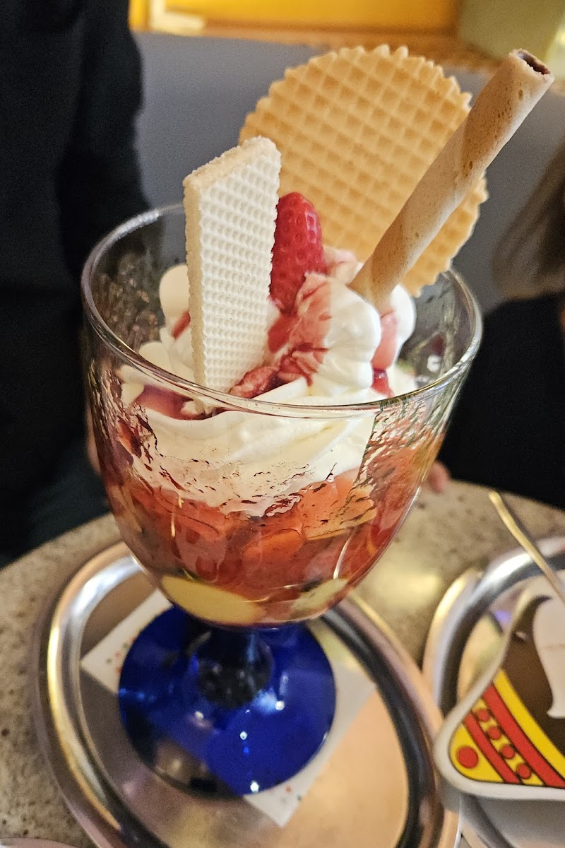 Eiscafé Venezia Photo 2