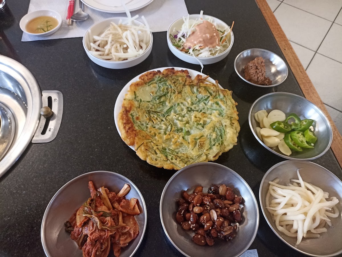안골 숯불갈비 ANGOR Restaurante (korean barbeque) Photo 7
