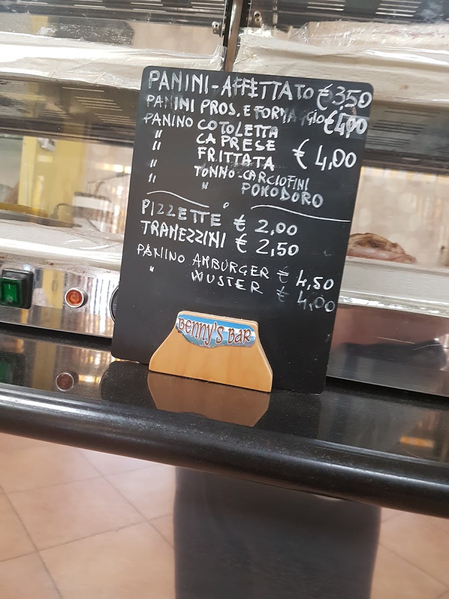 Ristorante Benny's Photo Menu 1