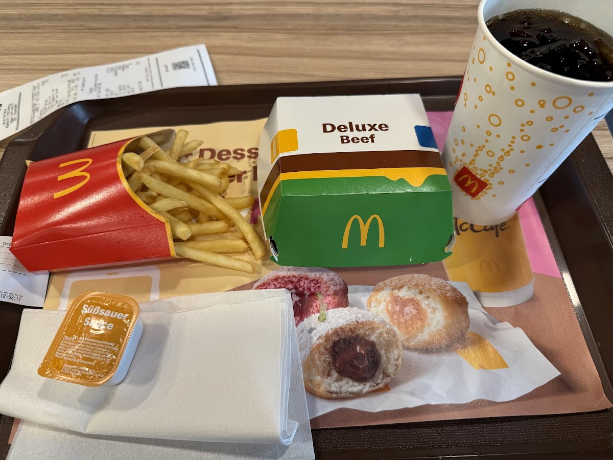 McDonald's Photo 3