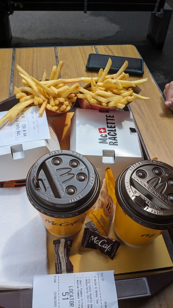McDonald's Photo 8