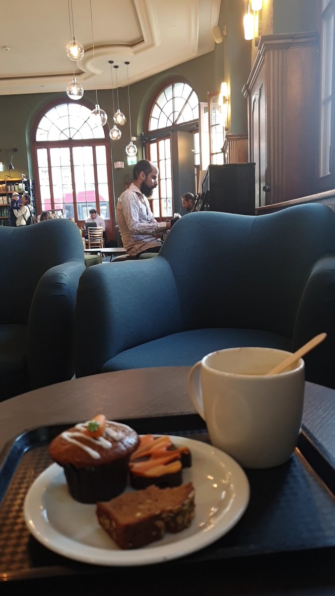 Starbucks Photo 2