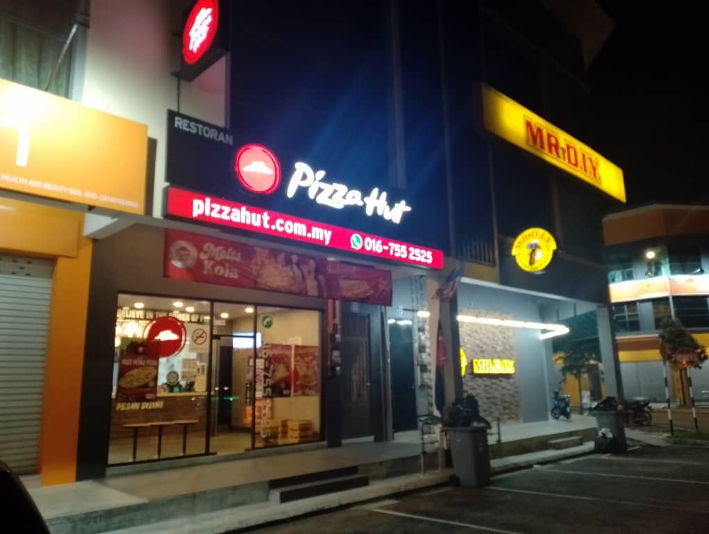 Pizza Hut