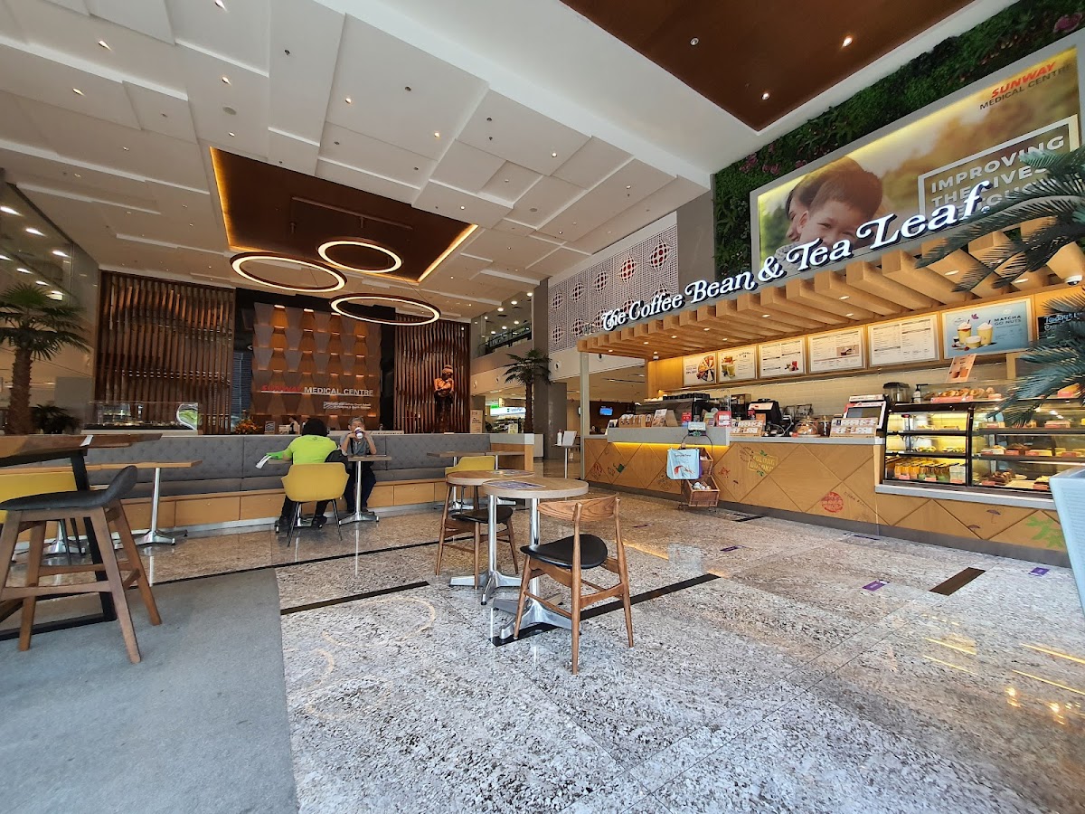 The Coffee Bean & Tea Leaf