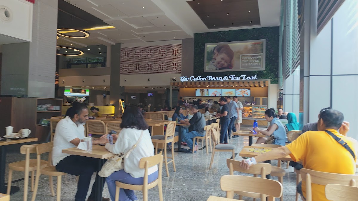 The Coffee Bean & Tea Leaf Photo 2