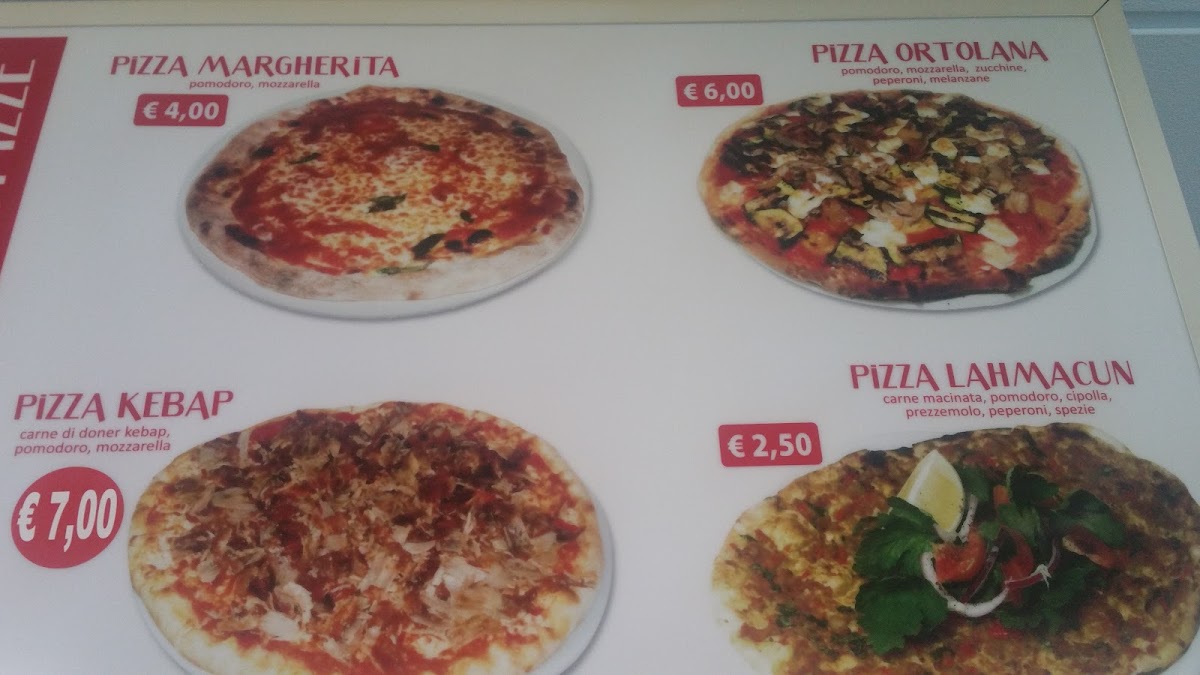 Istanbul kebab pizza Photo Menu 9