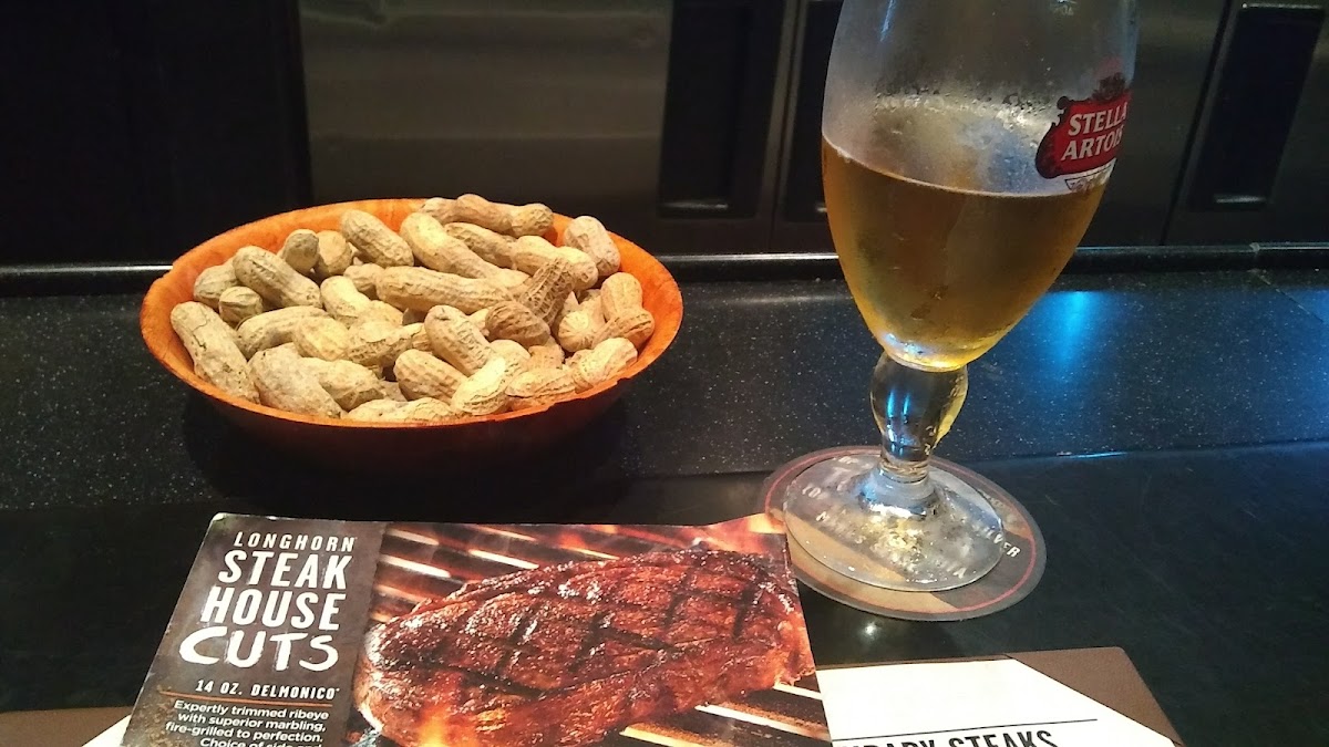 LongHorn Steakhouse Photo 8