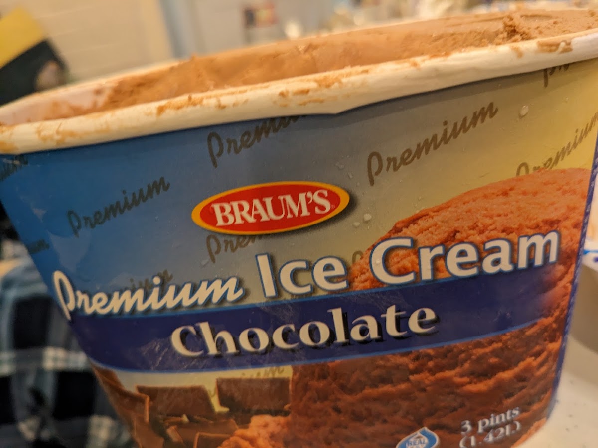 Braum's Ice Cream & Dairy Store Photo 10