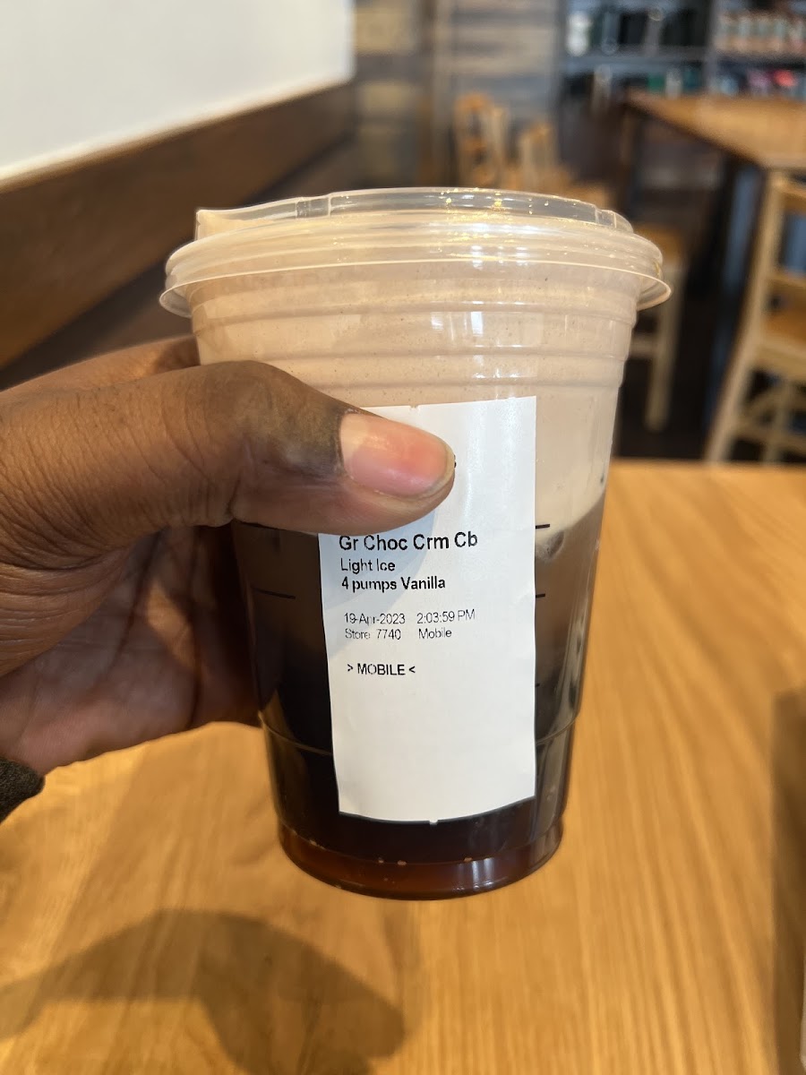 Starbucks Photo 6