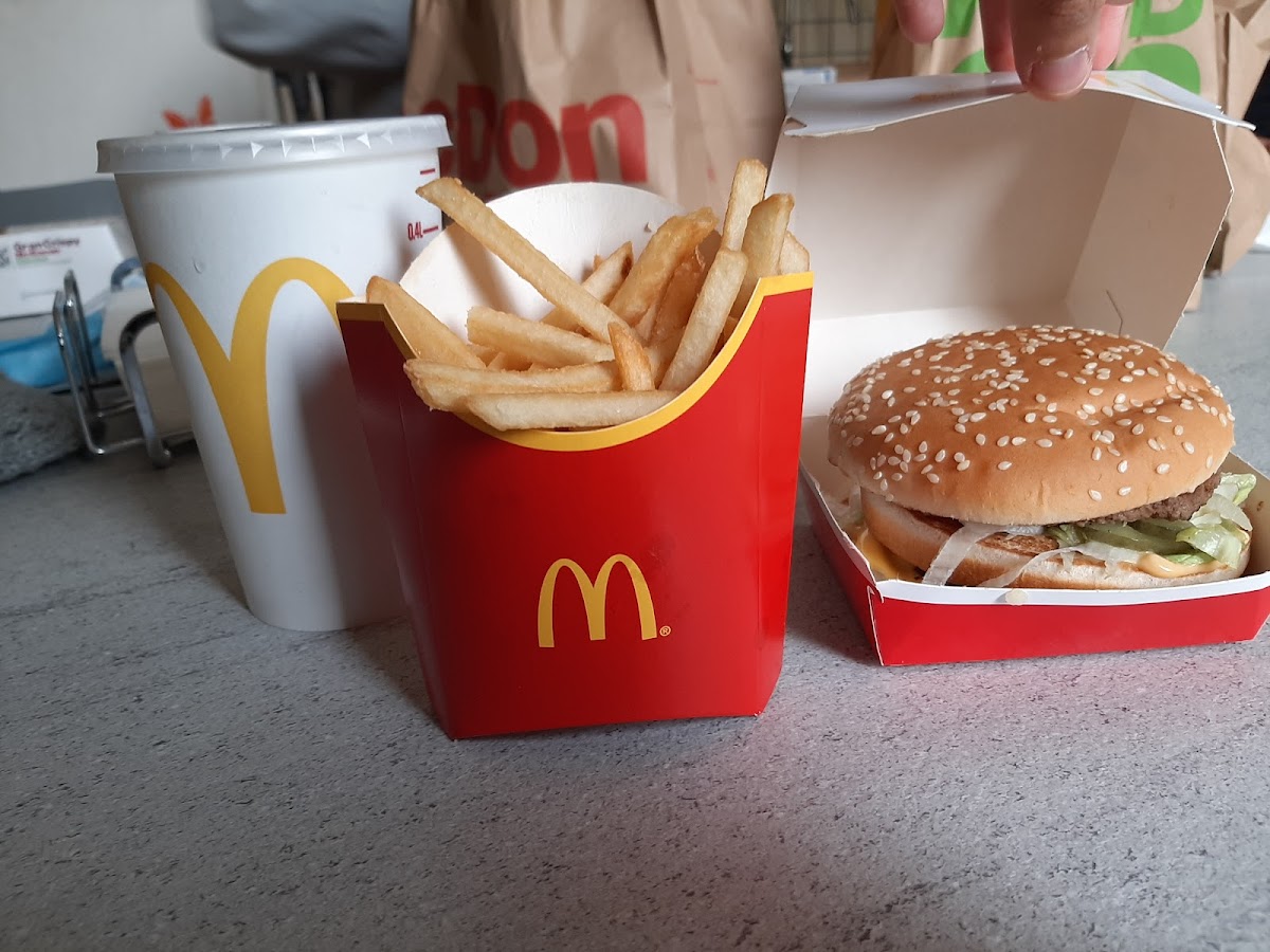 McDonald's Photo 3