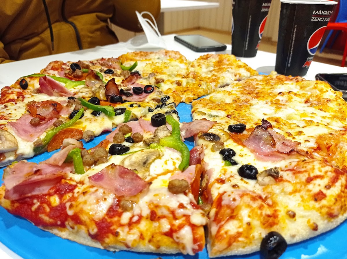 Domino's Pizza Photo 7